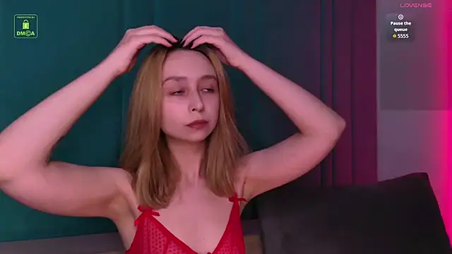 RachelVacsler online show from 4, 6, 2026