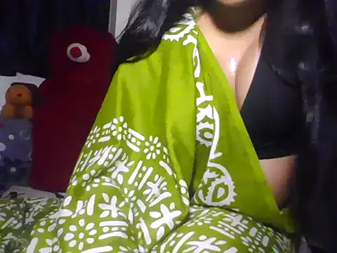 Snapshot of Aalya_B chatting on 14, 6, 2026 Aalya B online show from 14, 6, 2026