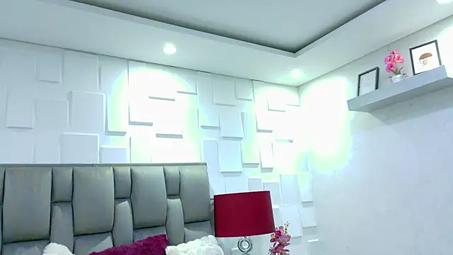 ValerieNoir  online show from 3, 6, 2026
