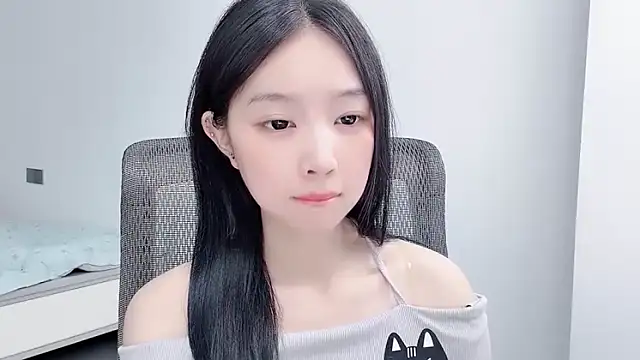 Yoyo33355 online show from 15, 7, 2026