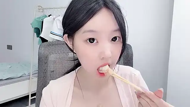 Yoyo33355 online show from 19, 7, 2026