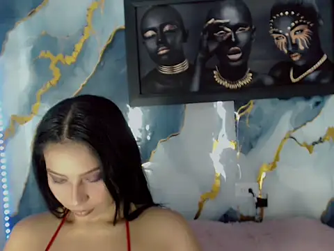 Yasmine Tapias online show from 15, 6, 2026