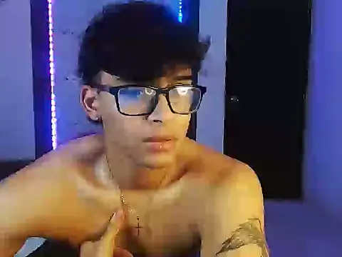 Mr yisuzz online show from 28, 5, 2026