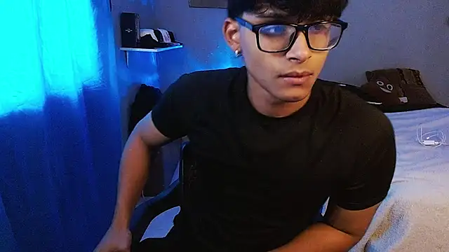 Snapshot of Mr_yisuzz chatting on 20, 7, 2026 Mr yisuzz online show from 20, 7, 2026