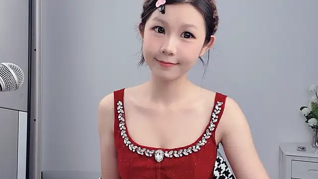 Snapshot of Rose_love69 chatting on 17, 6, 2026 Rose love69 online show from 17, 6, 2026