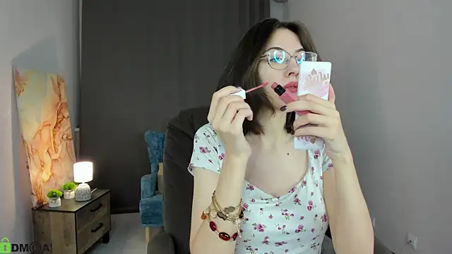 eva sicret online show from 18, 7, 2026