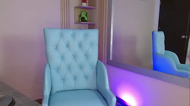  cloe 21 online show from 30, 5, 2026