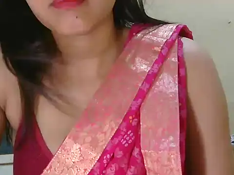 Snapshot of Himanshi_Singh chatting on 28, 7, 2026 Himanshi Singh online show from 28, 7, 2026