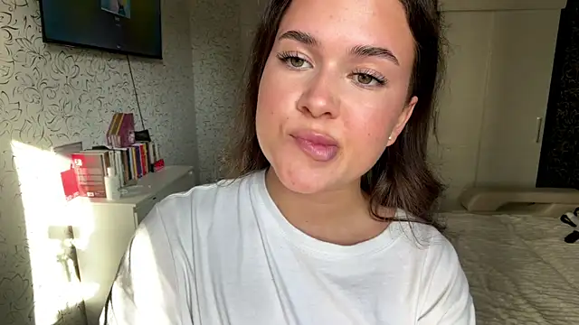 cuteshowy online show from 2, 6, 2026