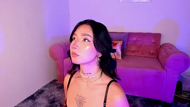 SophieMoneet online show from 17, 7, 2026