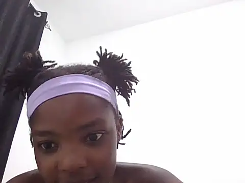 Snapshot of Tight_sexxygirl chatting on 1, 6, 2026 Tight sexxygirl online show from 1, 6, 2026