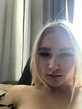 lisacryss3 online show from 6, 6, 2026