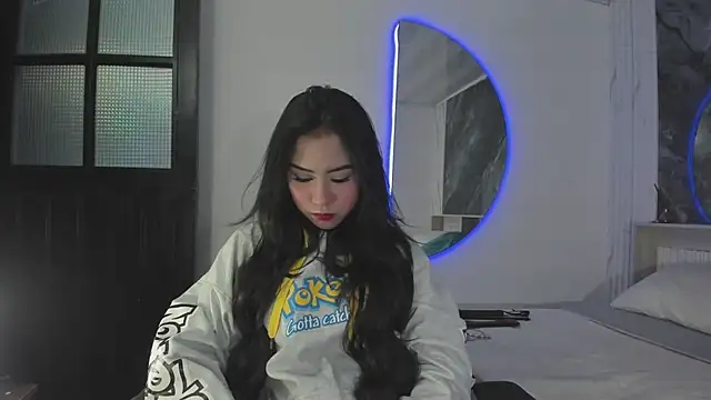 Kitty-Alice online show from 31, 5, 2026
