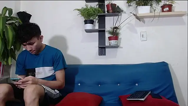 Snapshot of STRANGER_BOYS chatting on 21, 6, 2026 STRANGER BOYS online show from 21, 6, 2026