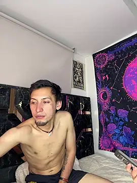 Yizz 20 online show from 24, 6, 2026