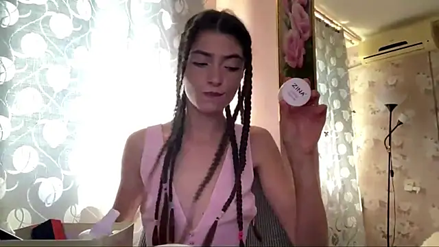AlvitaBarrett online show from 2, 6, 2026