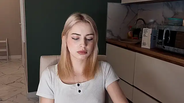 fruktozzkaa online show from 28, 5, 2026