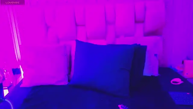 Snapshot of mia__gomex chatting on 2, 6, 2026 mia gomex online show from 2, 6, 2026