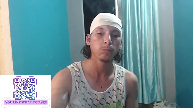 Snapshot of MrKingsaintx chatting on 4, 7, 2026 MrKingsaintx online show from 4, 7, 2026