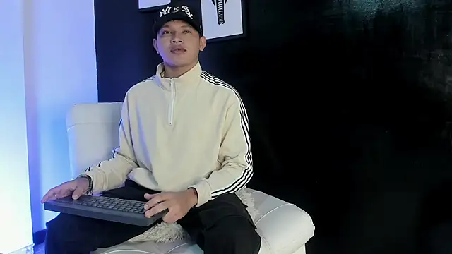 Nico Saint  online show from 3, 6, 2026