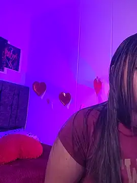 Snapshot of Evangeline_Salas chatting on 9, 7, 2026 Evangeline Salas online show from 9, 7, 2026