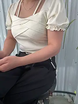 Ure sexy online show from 1, 6, 2026