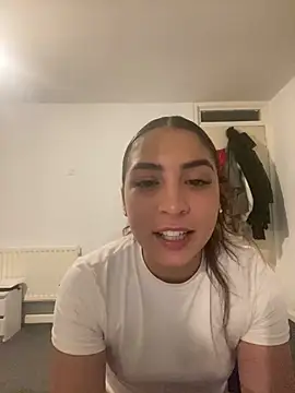 naomiiii55 online show from 11, 6, 2026
