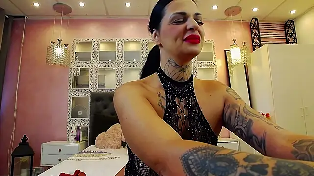 Snapshot of Kalyystra chatting on 18, 7, 2026 Kalyystra online show from 18, 7, 2026