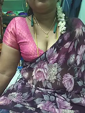 Snapshot of Tamil-kaviya98 chatting on 29, 6, 2026 Tamil-kaviya98 online show from 29, 6, 2026