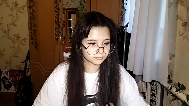Adilily online show from 3, 6, 2026