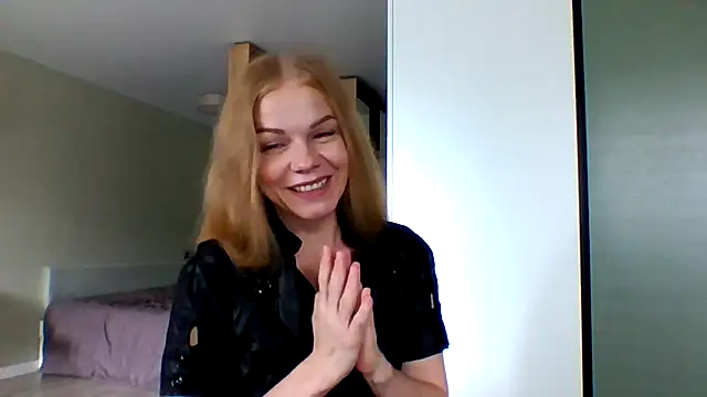 Tina5394 online show from 5, 7, 2026