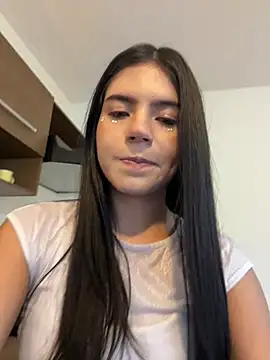 Snapshot of Eilie_xxx chatting on 17, 7, 2026 Eilie xxx online show from 17, 7, 2026