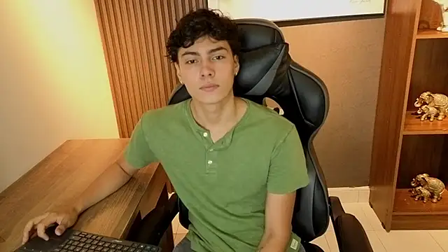 Esteban Fire online show from 2, 6, 2026