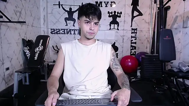 Snapshot of FedeViale chatting on 28, 5, 2026 FedeViale online show from 28, 5, 2026