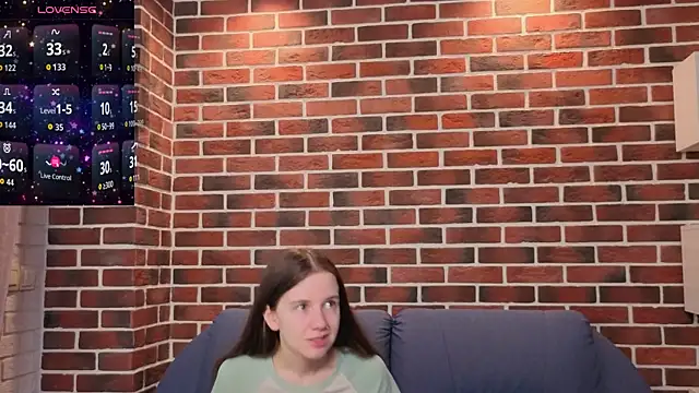 MyrtaMcclaney online show from 18, 7, 2026