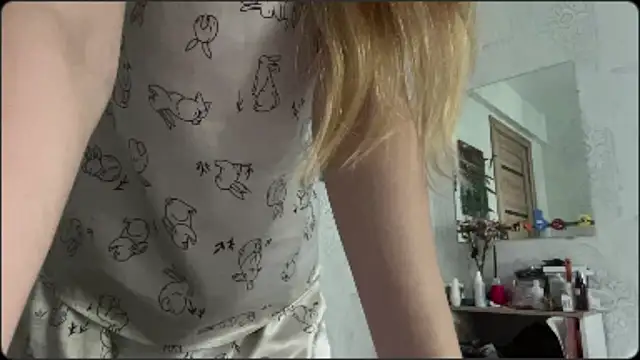 HeIen cute online show from 14, 7, 2026