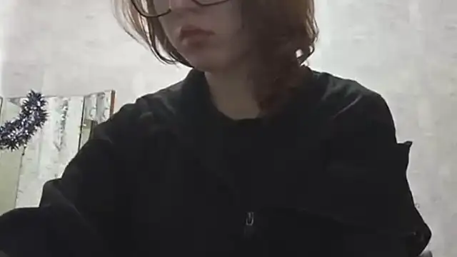 OliviaMoment online show from 14, 7, 2026