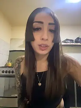 Dulce-Luci online show from 11, 6, 2026