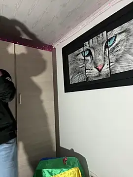 JULIANHOTSEX online show from 4, 6, 2026