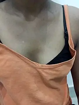 sexy kajal9 online show from 2, 6, 2026