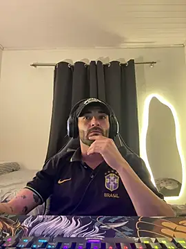 Aaron hyuga online show from 5, 6, 2026