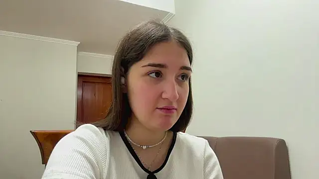 AnnaMaccoil online show from 2, 6, 2026