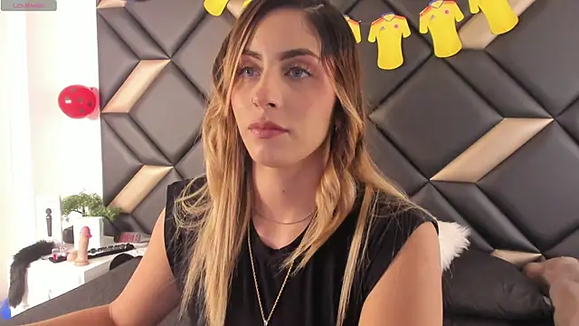 AdrianaHarlow online show from 12, 7, 2026