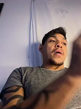 Tatuadomoreno23cm online show from 27, 6, 2026