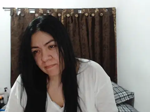 Luna-dark online show from 14, 7, 2026