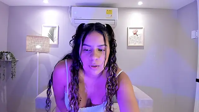 Mavi saenz online show from 3, 6, 2026