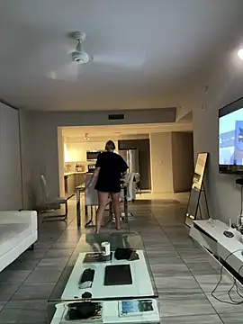 allyanalangell online show from 20, 7, 2026
