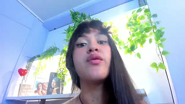 Snapshot of amberhanks chatting on 3, 6, 2026 amberhanks online show from 3, 6, 2026