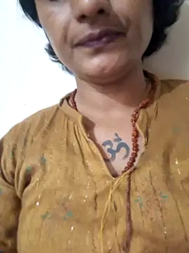Snapshot of Miss-kuhu chatting on 6, 6, 2026 Miss-kuhu online show from 6, 6, 2026