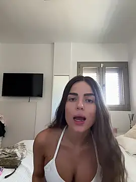 miaabelluccii online show from 17, 7, 2026